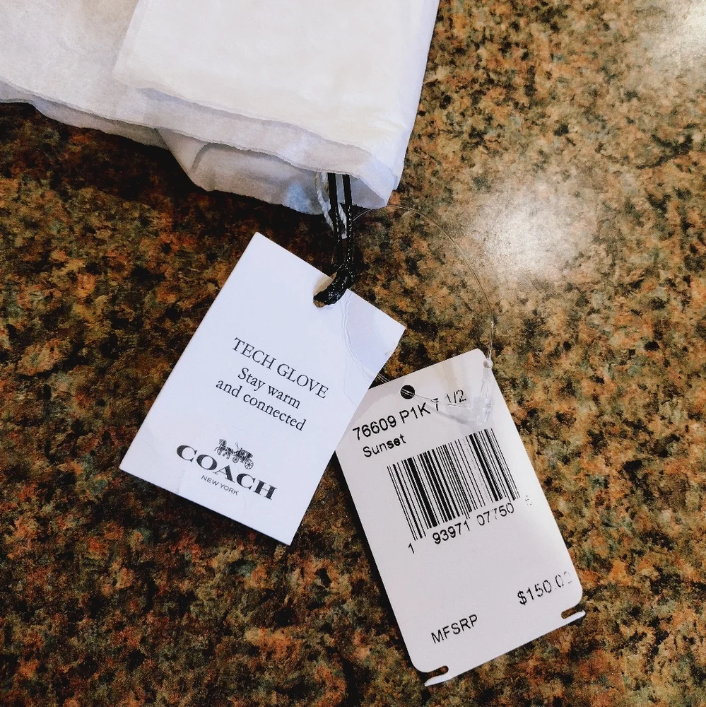 NWT Coach tech_ Gloves Sunset Leather
